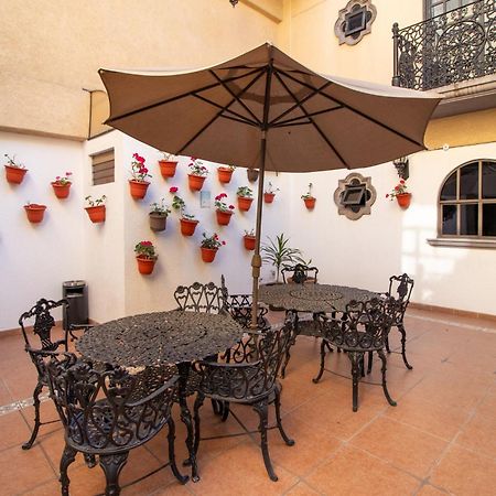 Suites Sevilla Пуэбла Экстерьер фото