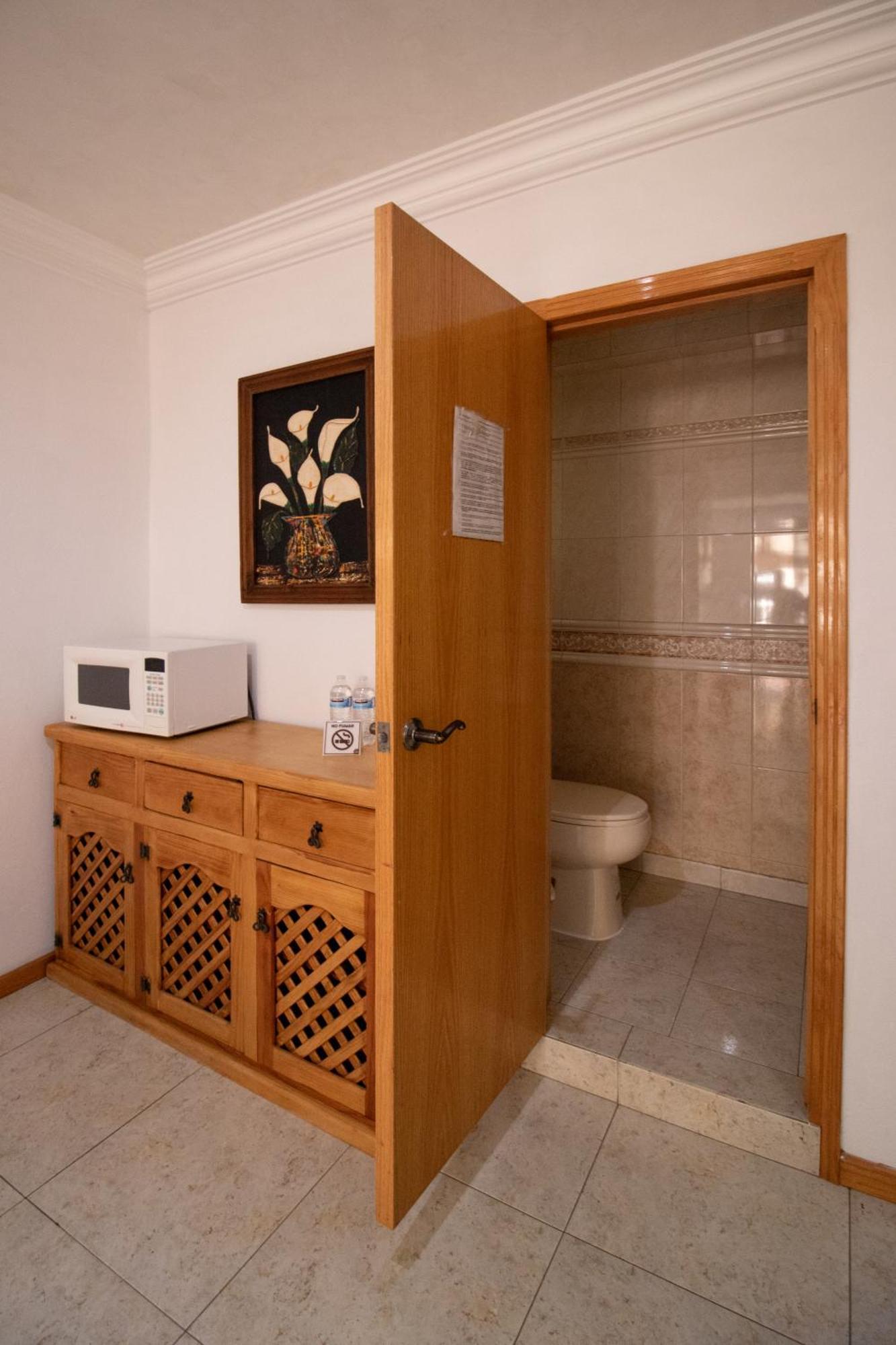 Suites Sevilla Пуэбла Экстерьер фото