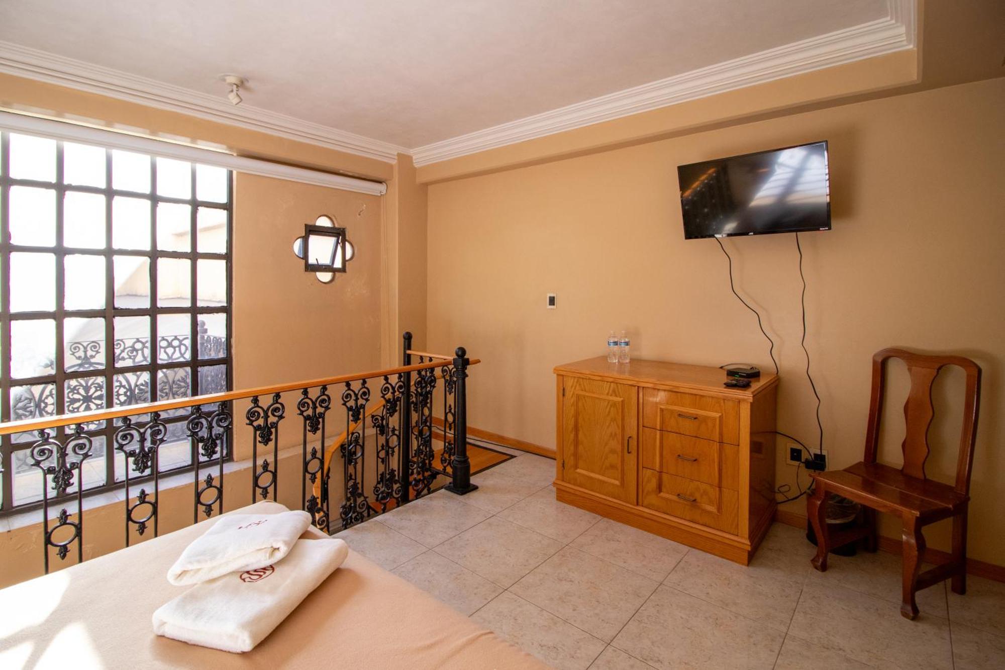 Suites Sevilla Пуэбла Экстерьер фото
