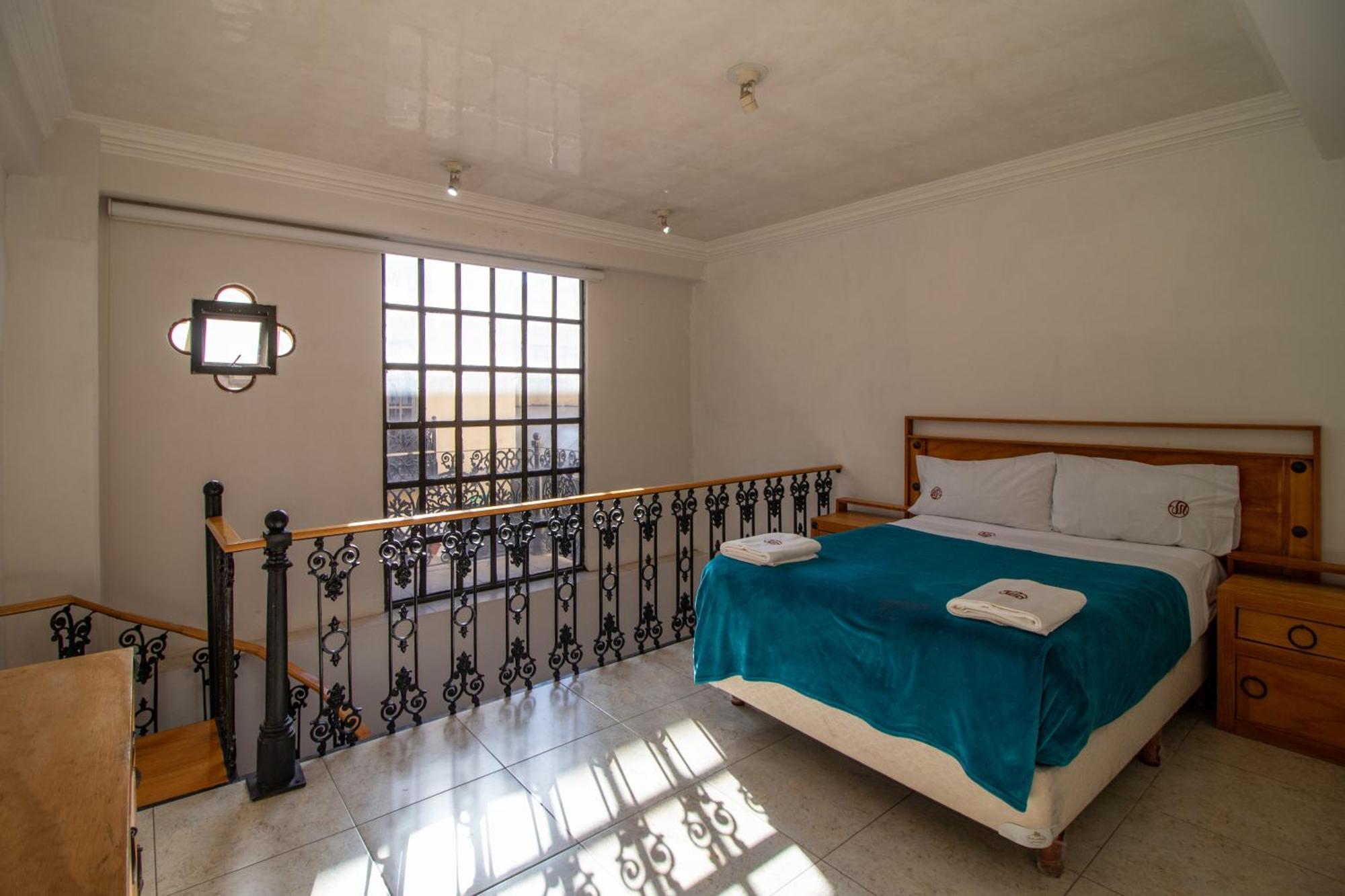 Suites Sevilla Пуэбла Экстерьер фото